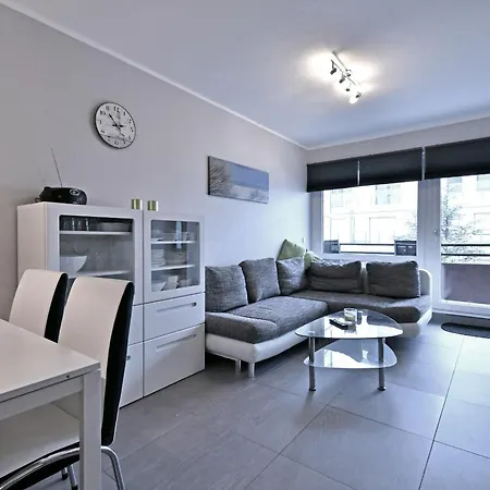 Res 408 - Residenz - Teilseeblick