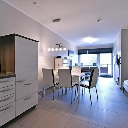 Res 408 - Residenz - Teilseeblick Daire Scharbeutz